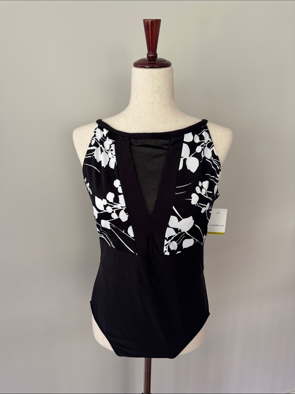 croft & barrow Black and White Floral One-Piece Swimsuit - NWT